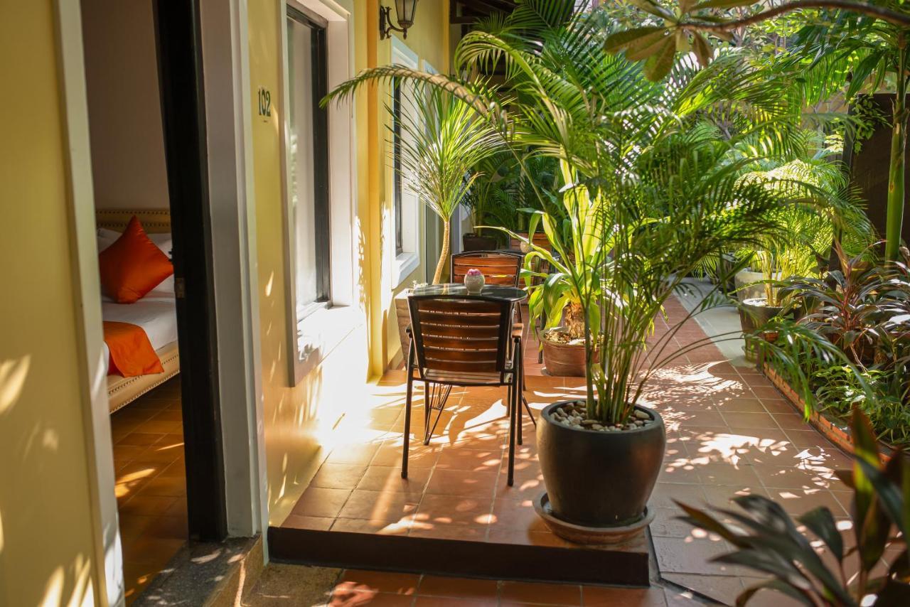 Hotel Ravady D'Angkor à Siem Reap Extérieur photo