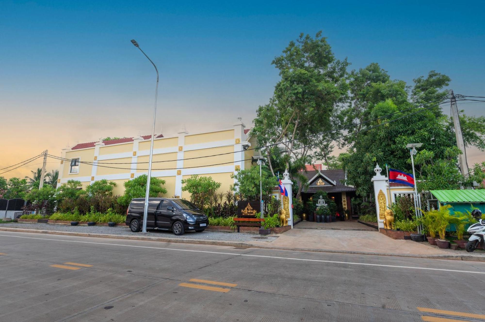 Hotel Ravady D'Angkor à Siem Reap Extérieur photo